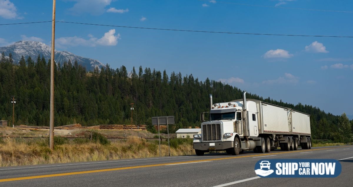 Enclosed Florida car shipping